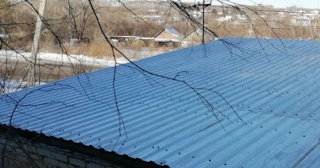 Демонтаж поликарбоната с крыши в Североморске - услуги по доступной цене от 625 рублей